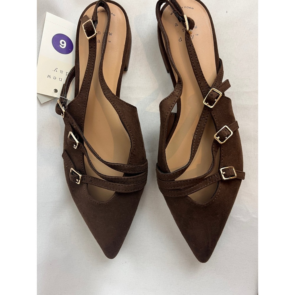 A New Day Womens Brown Pointed Toe Slingback Flats Multi Strap Buckle Size 6 NWT - Picture 2 of 6